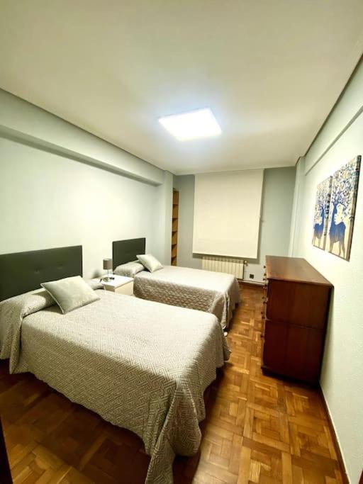 Apartamento Completo Piso En Santander A 5 Minutos Del Centro Exterior foto